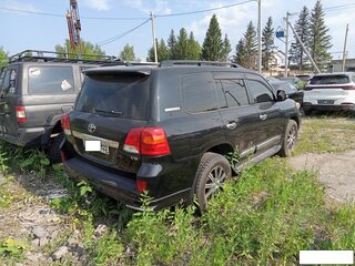 2015 Toyota Land Cruiser 200 Series Рестайлинг 1, чёрный, 3375000 рублей, вид 4