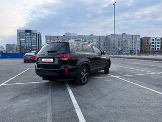 2015 Kia Sorento II Рестайлинг, чёрный, 1750000 рублей, вид 2