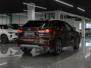 2021 Lexus RX 300 IV Рестайлинг, коричневый, 4800000 рублей, вид 5