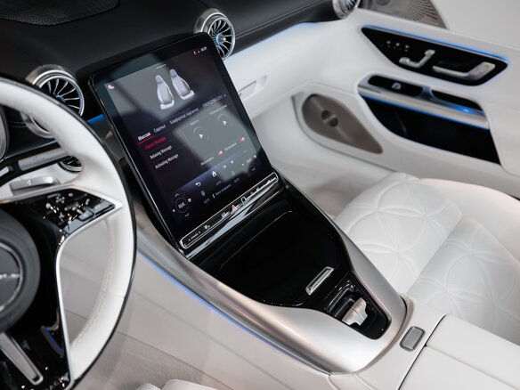 2025 Mercedes-Benz Maybach SL, белый, 33450000 рублей - вид 25
