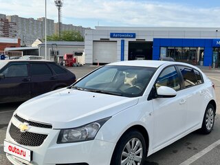 2012 Chevrolet Cruze I, белый, 650000 рублей, вид 1