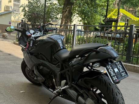 2013 BMW K 1300 S, чёрный, 999999 рублей, вид 5