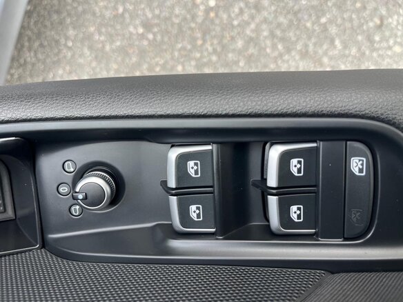 2018 Audi A3 III (8V) Рестайлинг, серебристый, 1670700 рублей - вид 32
