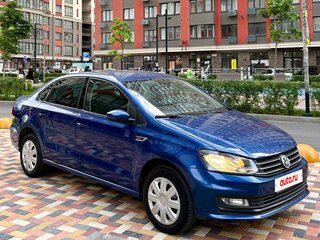 2018 Volkswagen Polo V Рестайлинг, синий, 858000 рублей, вид 4