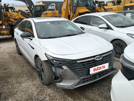 Chery Arrizo 8