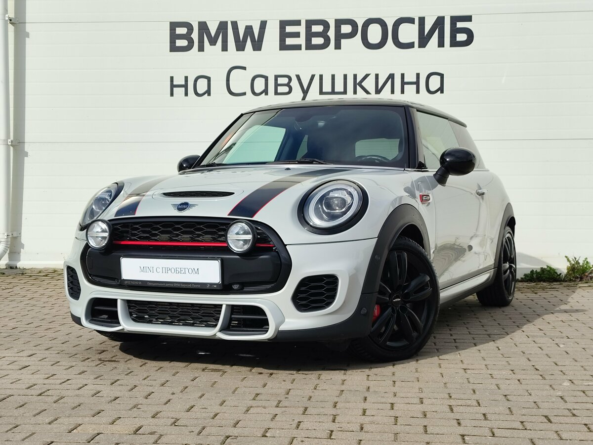 Открыть фотографии: Mini Hatch III (F55/F56) Рестайлинг