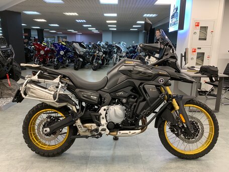 2024 Voge 900DSX Adventure, чёрный, 850000 рублей, вид 1