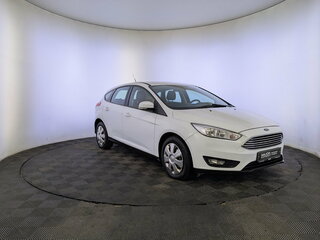 2018 Ford Focus III Рестайлинг, белый, 1150000 рублей, вид 3