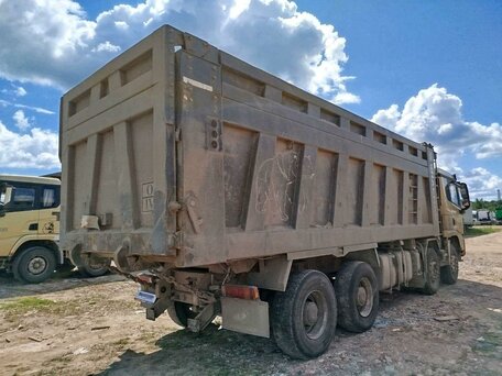 2023 Shacman (Shaanxi) SX3318, золотистый, 3555000 рублей, вид 3