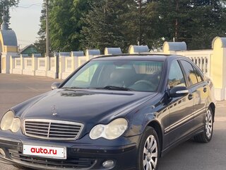 2004 Mercedes-Benz C-Класс 200 II (W203) Рестайлинг, синий, 510000 рублей, вид 2