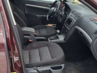 2012 Skoda Octavia DSG7 II (A5) Рестайлинг, красный, 700000 рублей, вид 5