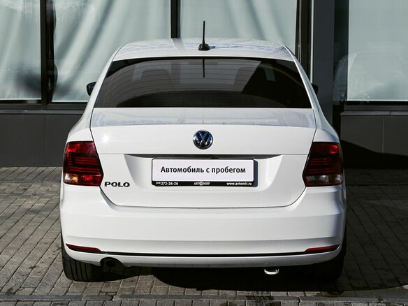 2019 Volkswagen Polo V Рестайлинг, белый, 1075000 рублей - вид 3
