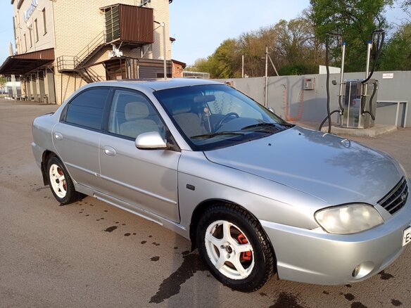 2008 Kia Spectra I Рестайлинг 2, серебристый, 275000 рублей - вид 1