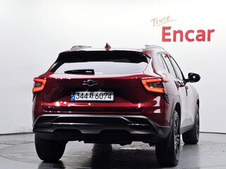2023 Chevrolet Trax II, красный, 1333000 рублей, вид 4