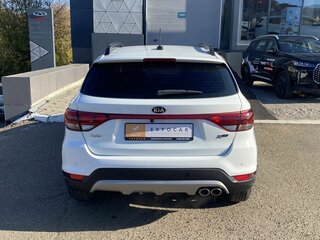 2018 Kia Rio X-Line IV, белый, 998000 рублей, вид 4