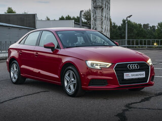 2016 Audi A3 III (8V) Рестайлинг, красный, 1990000 рублей, вид 3