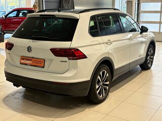 2020 Volkswagen Tiguan II, белый, 2650000 рублей, вид 4