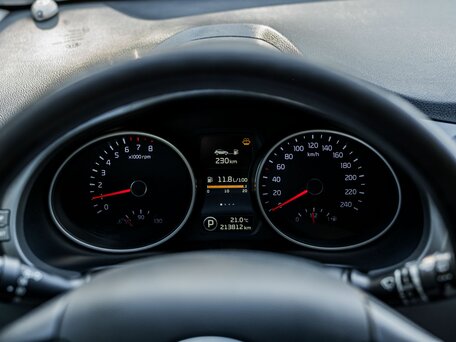 2015 Kia Sportage III Рестайлинг, серебристый, 1241000 рублей, вид 5