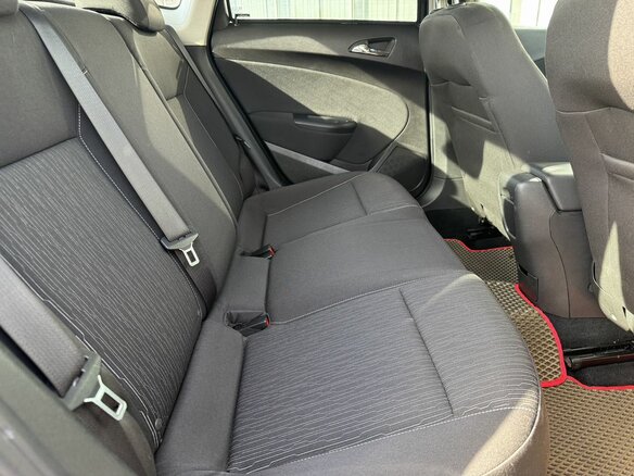 2013 Opel Astra J Рестайлинг, коричневый - вид 13
