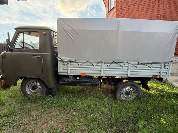2004 УАЗ 3303, зелёный, 580000 рублей - вид 2