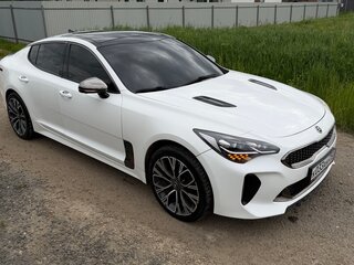 2018 Kia Stinger I, белый, 2199999 рублей, вид 2