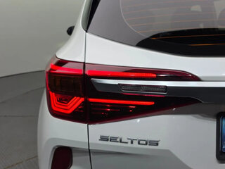 2021 Kia Seltos I, белый, 1750000 рублей, вид 5
