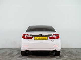2014 Toyota Camry VII (XV50), белый, 1749000 рублей, вид 5