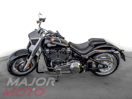 2023 Harley-Davidson Fat Boy, чёрный, 2695000 рублей, вид 5