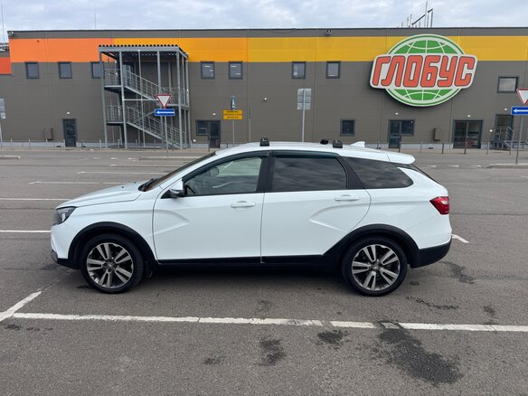 2020 Lada (ВАЗ) Vesta SW Cross I, белый, 1250000 рублей - вид 3