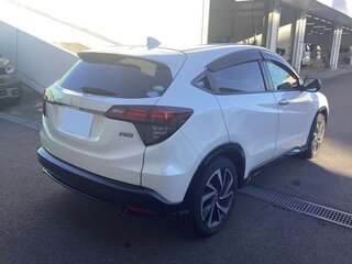 2020 Honda Vezel I Рестайлинг, белый, 1490000 рублей, вид 4