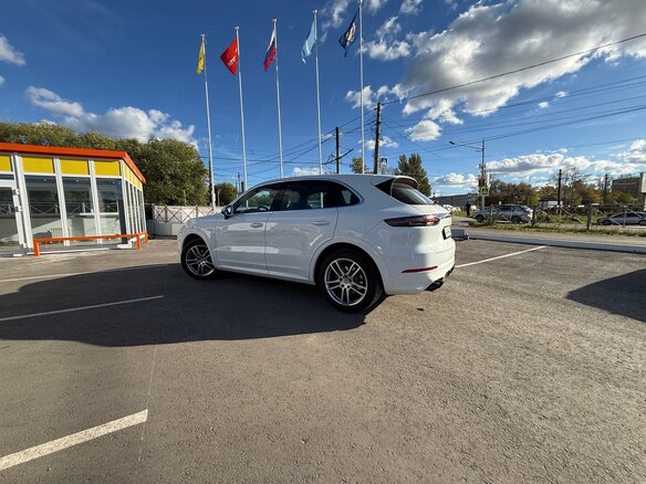 2021 Porsche Cayenne III, белый, 9500000 рублей - вид 5