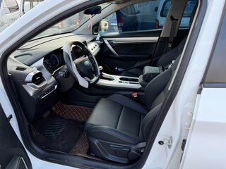 2026 Geely Binyue I Рестайлинг 2, белый, 1810000 рублей, вид 4