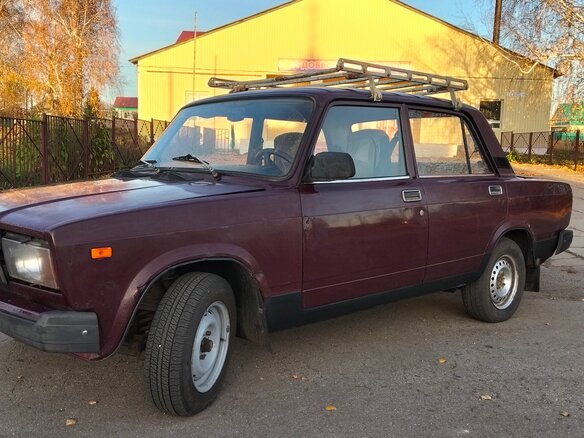 2008 Lada (ВАЗ) 2107, пурпурный, 110000 рублей - вид 5