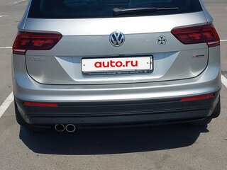 2018 Volkswagen Tiguan II, серебристый, 2750000 рублей, вид 4