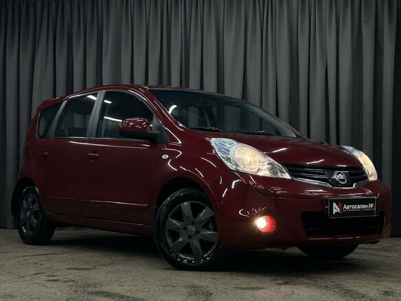 2013 Nissan Note I Рестайлинг, красный, 779777 рублей - вид 2
