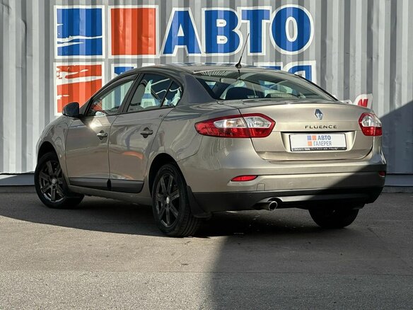 2010 Renault Fluence I, бежевый, 590000 рублей - вид 5