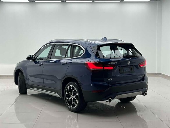 2022 BMW X1 Long 20Li sDrive II (F48) Рестайлинг, синий, 3265000 рублей - вид 5