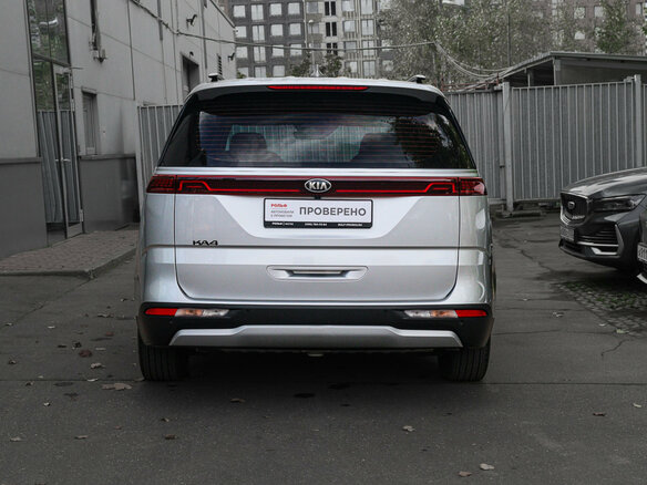 2020 Kia Carnival IV, серебристый - вид 4