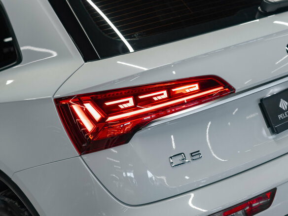 2021 Audi Q5 45 TFSI II (FY) Рестайлинг, белый, 4000000 рублей - вид 26