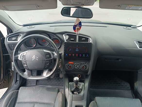 2011 Citroen C4 II, коричневый - вид 7