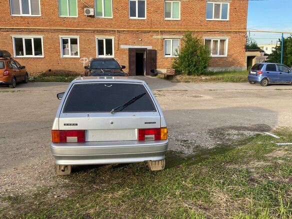 2005 Lada (ВАЗ) 2114, серебристый, 210000 рублей - вид 3