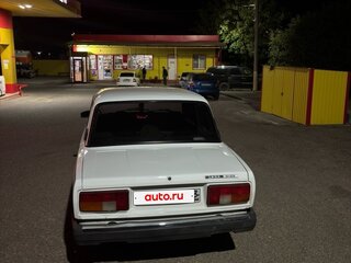 2008 Lada (ВАЗ) 2105, белый, 210000 рублей, вид 4