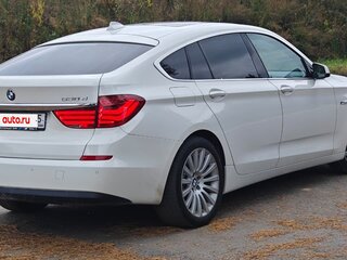 2010 BMW 5 серии Gran Turismo 530d VI (F10/F11/F07), белый, 2000000 рублей, вид 2