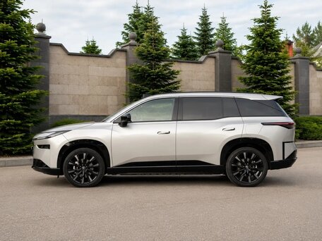 2026 Toyota bZ3X 58.3 kWh, серый, 2962000 рублей, вид 4