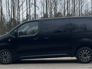 2021 Peugeot Traveller I, чёрный, 2900000 рублей, вид 4