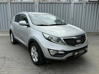 2013 Kia Sportage III, серебристый, 995000 рублей, вид 3