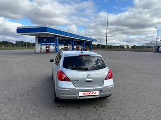 2007 Nissan Tiida I, серебристый, 600000 рублей, вид 4