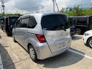 2010 Honda Freed I, серебристый, 648008 рублей, вид 3