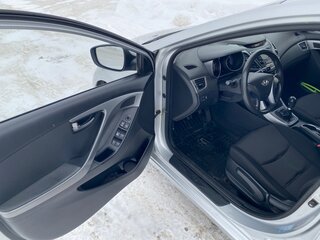 2015 Hyundai Elantra V (MD) Рестайлинг, серебристый, 1099000 рублей, вид 5