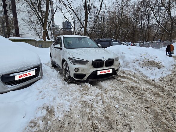 2019 BMW X1 20i xDrive II (F48), белый, 2649000 рублей - вид 14